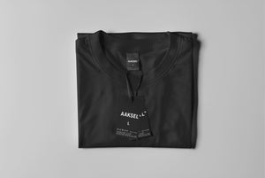 VORBESTELLUNG - T-SHIRT SCHWARZ